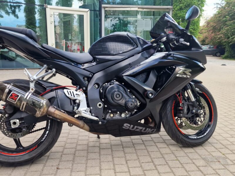Suzuki GSX-R 750