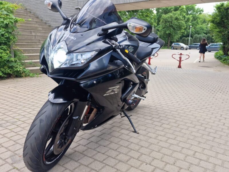 Suzuki GSX-R 750