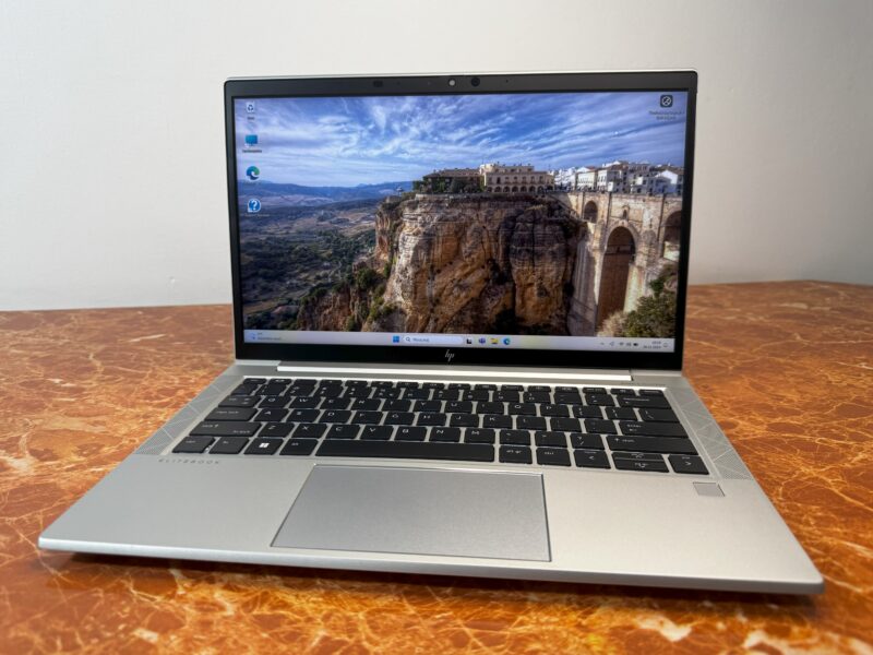HP EliteBook 835 G8 | AMD Ryzen 3 PRO | 16GB RAM | 256 GB SSD