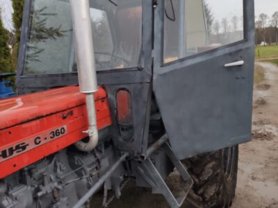 URSUS C-360 / 4011