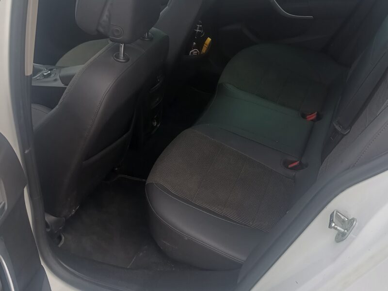 Opel Insignia 2.0cdti ecoflex 2012r