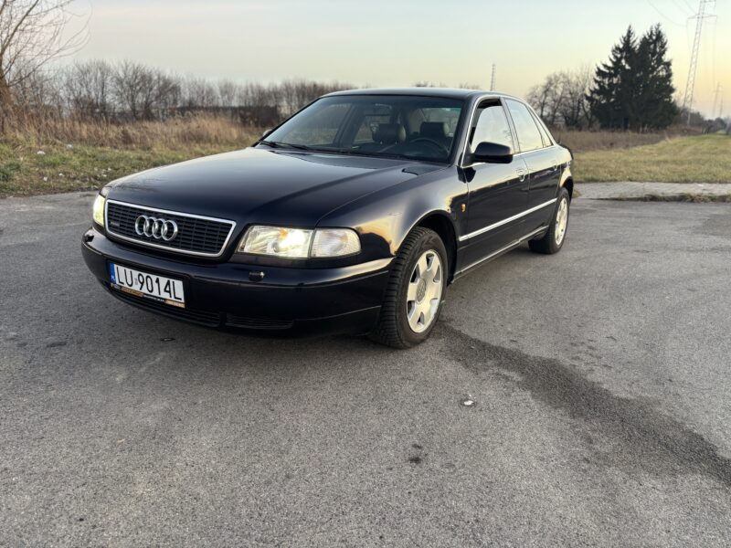 Audi A8 4.2 quattro
