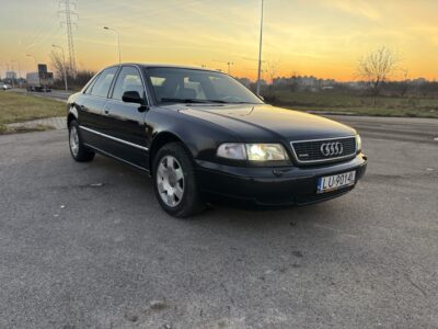 Audi A8 4.2 quattro