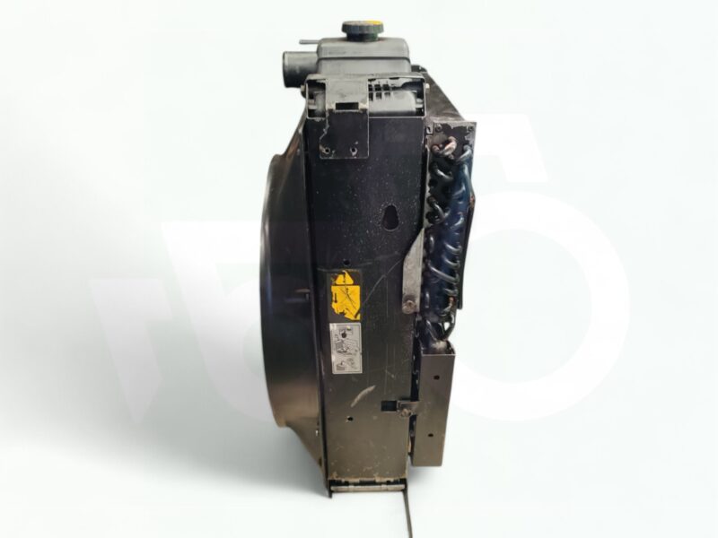 Zespół chłodnic 82033525 82030603 82033407 NEW HOLLAND TM 190