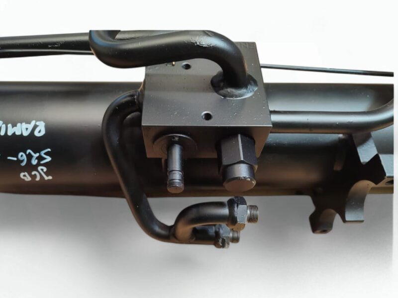 Siłownik Główny Ramienia JCB 526-56