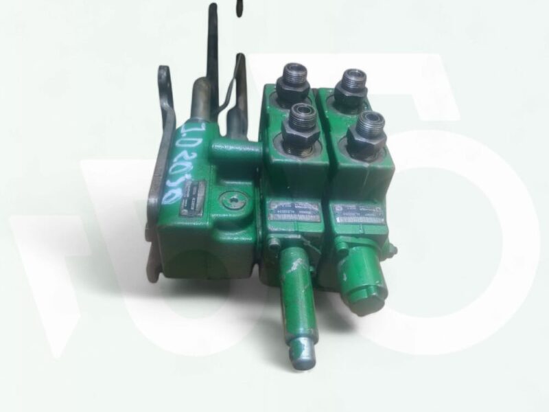 Rozdzielacz BUCHER 000484 AL202034 AL231704 JOHN DEERE 6130 M