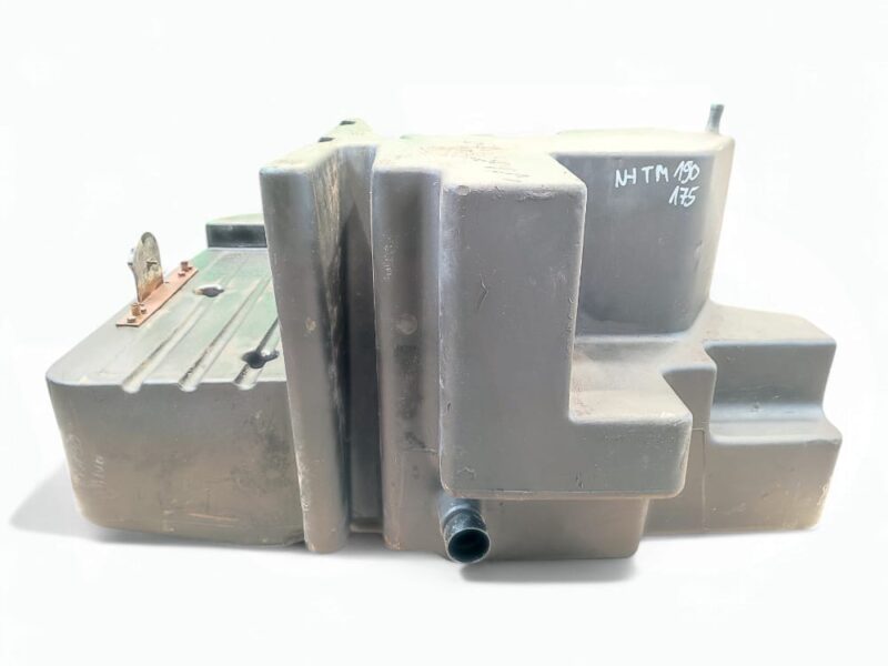 Zbiornik paliwa 82034186 82028880 New Holland TM 190