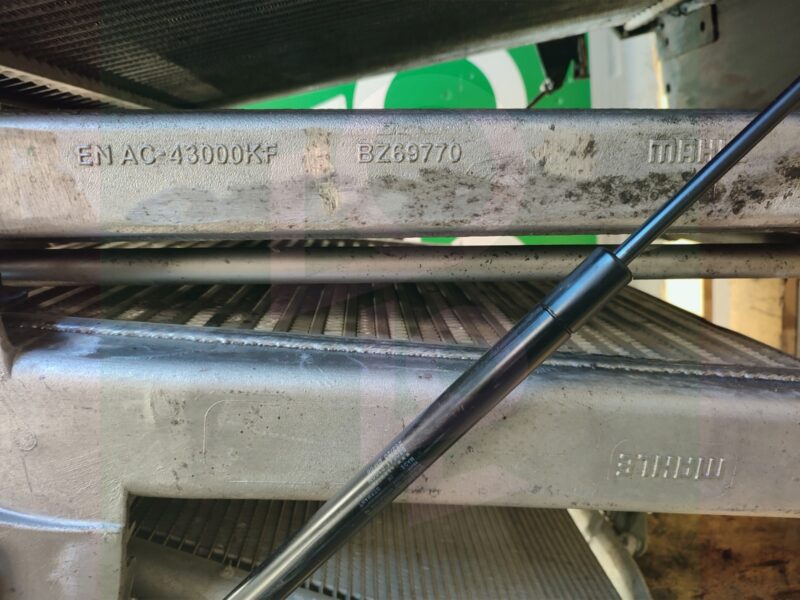 Zespół chłodnic MAHLE 001878134 LAMBORGHINI SPARK 165 VRT