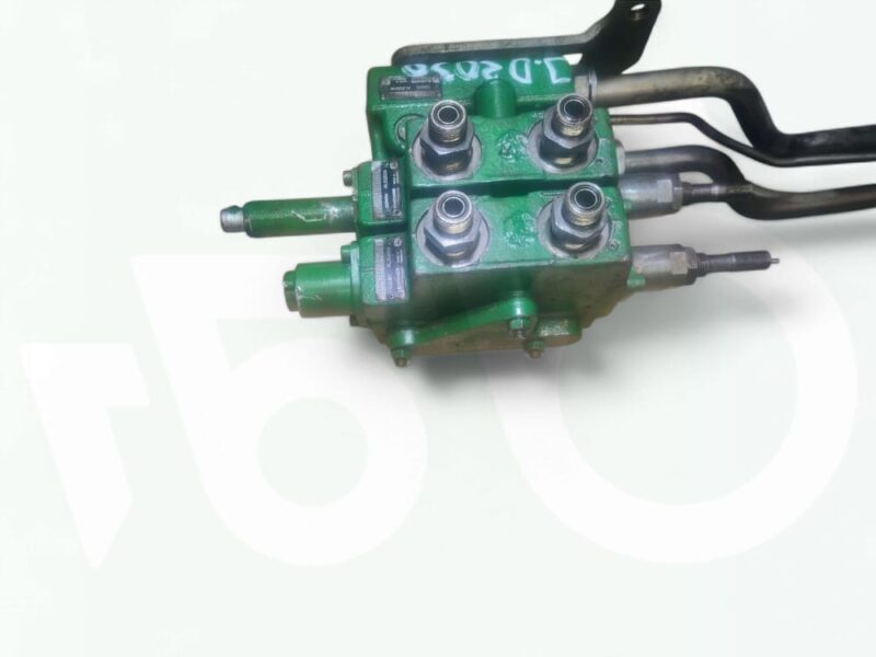 Rozdzielacz BUCHER 000484 AL202034 AL231704 JOHN DEERE 6130 M