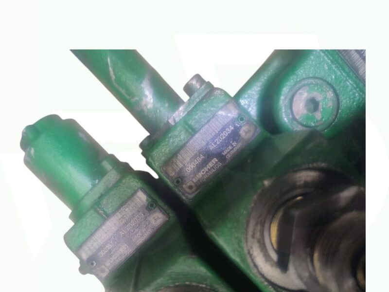 Rozdzielacz BUCHER 000484 AL202034 AL231704 JOHN DEERE 6130 M