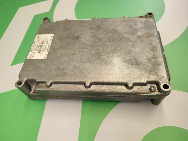 Komputer Sterownik Zaczepu EHR Motorola 7EHH2JD04 RE38819 John Deere 7800
