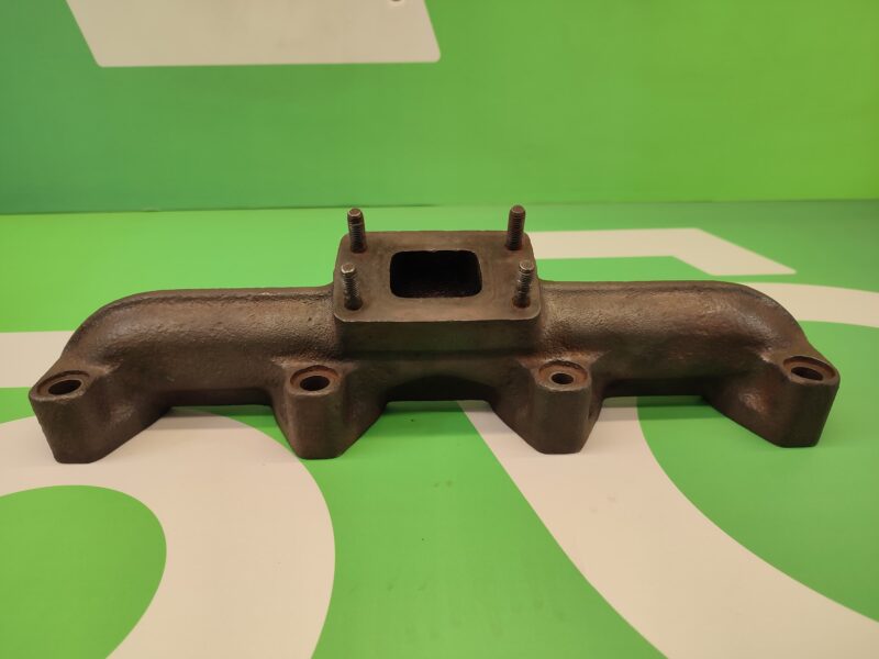 Kolektor wydechowy Deutz BF4M2012C 04251377R Deutz-Fahr AGROVECTOR 26.6