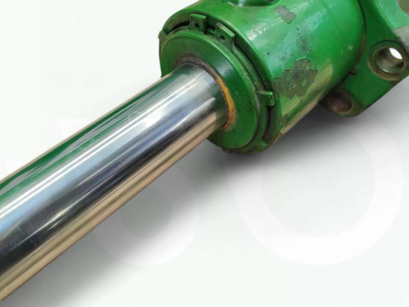 Siłownik skrętu 745/750 AL160146 AL175594 John Deere 6820