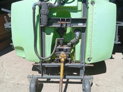 Opryskiwacz polowy 12m. 600l