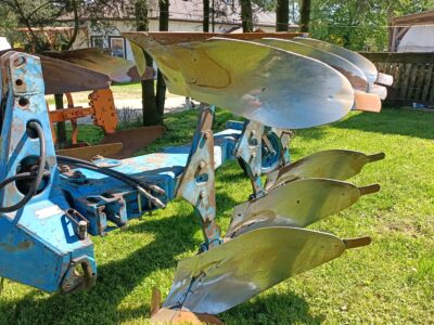 Pług 3 skibowy obrotowy Ransomes Overum