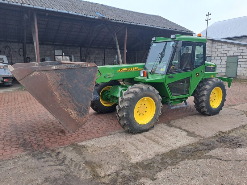 Ładowarka teleskopowa John Deere 4500