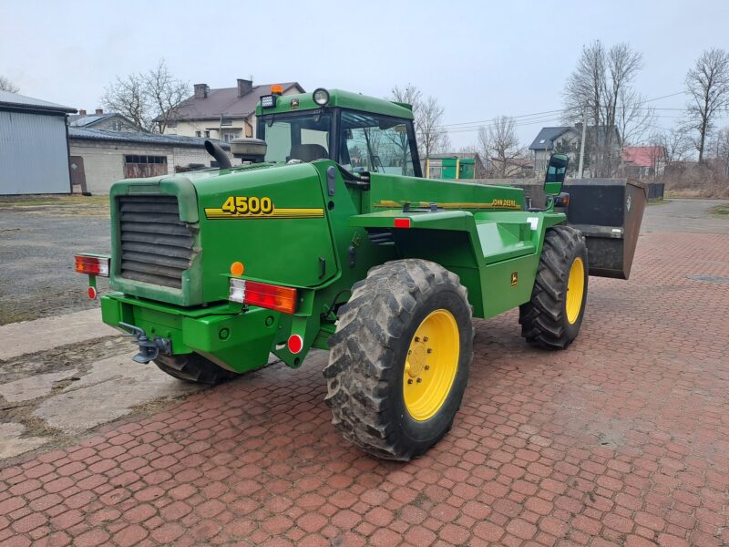 Ładowarka teleskopowa John Deere 4500