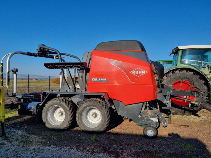 Kuhn VBP 2265 Prasoowijarka OptiCut 23 noże sianokiszonki zagęszczanie