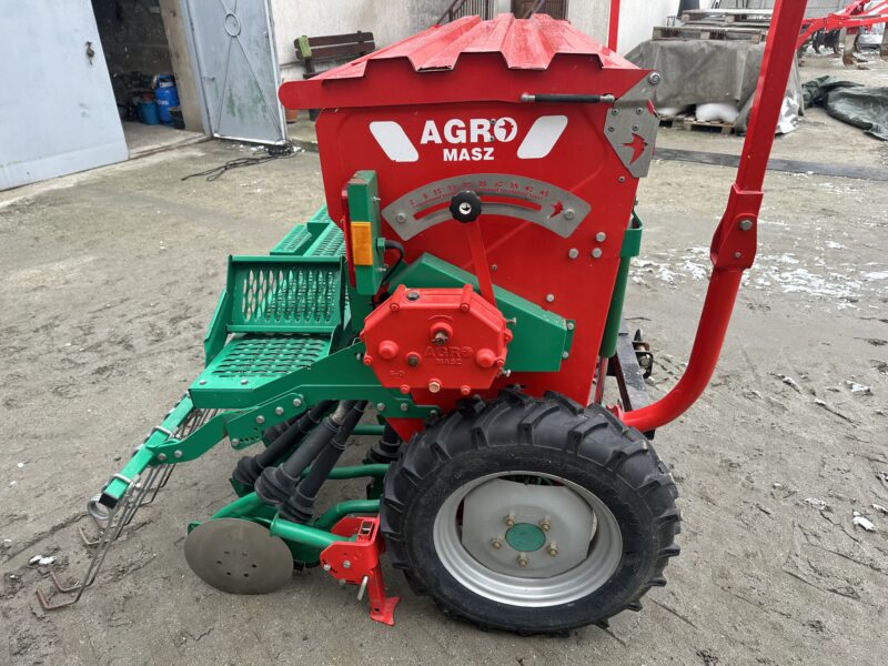 Siewnik Agro-Masz SR270