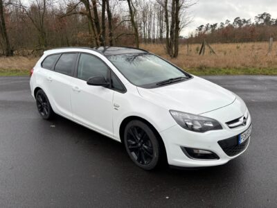 Sprzedam Opel Astra J 1.4 turbo benzyna+gaz 140 km