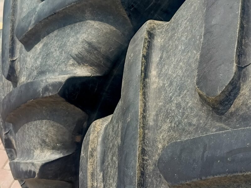 Opony MICHELIN 540/65 R38