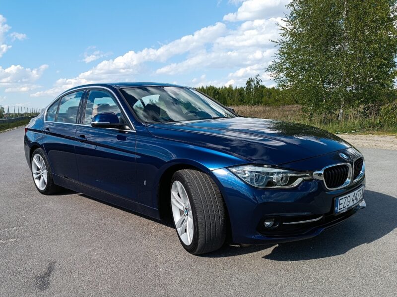 BMW 3 Seria 330e Plug-In Hybrid 252KM Steptronic SportLine