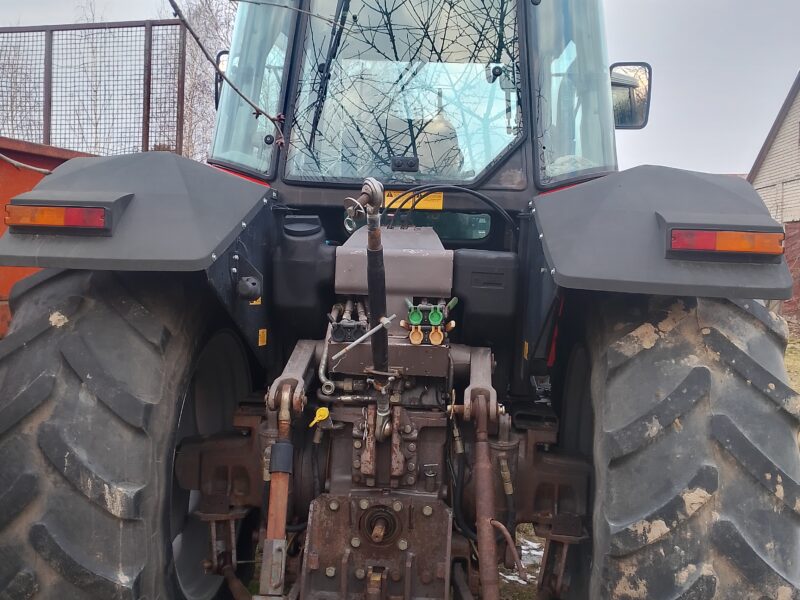 Massey Ferguson 8120