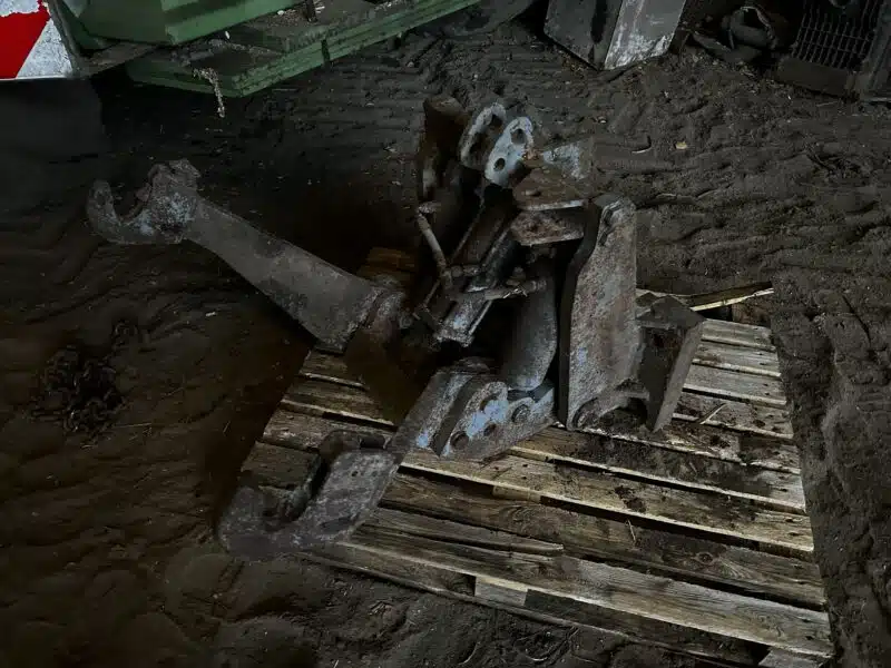 Przedni podnośnik Tuz