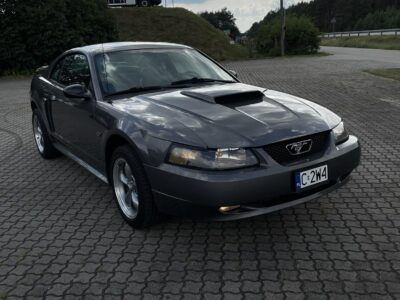 Ford Mustang GT, 4.6v8, mały przebieg, super stan