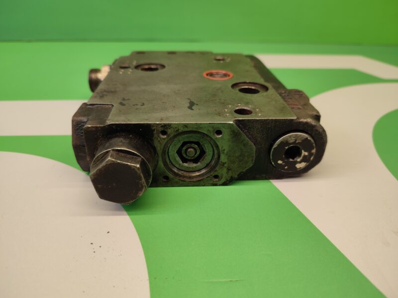 Zawór sterujący G716961030011 Sekcja EHR G716961030010 Fendt 711 Favorit