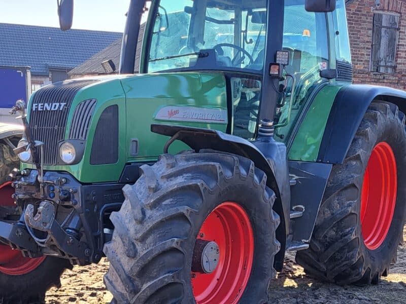 Fendt 712 com2, 2003r,
