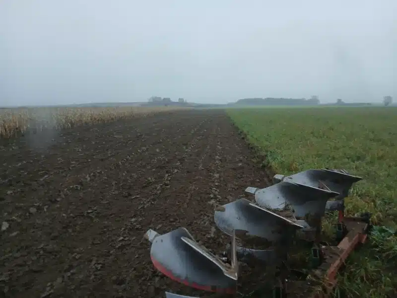 Pług obrotowy 4skiby Kverneland vd85