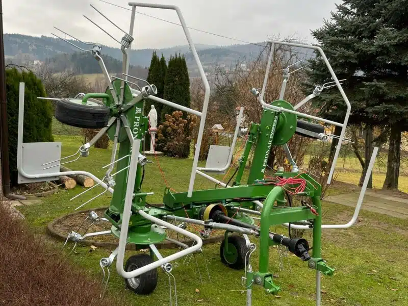 Przetrząsacz pokosów Pronar PWP 530