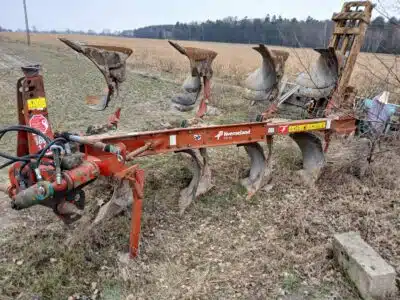 Pług obrotowy 4skiby Kverneland vd85
