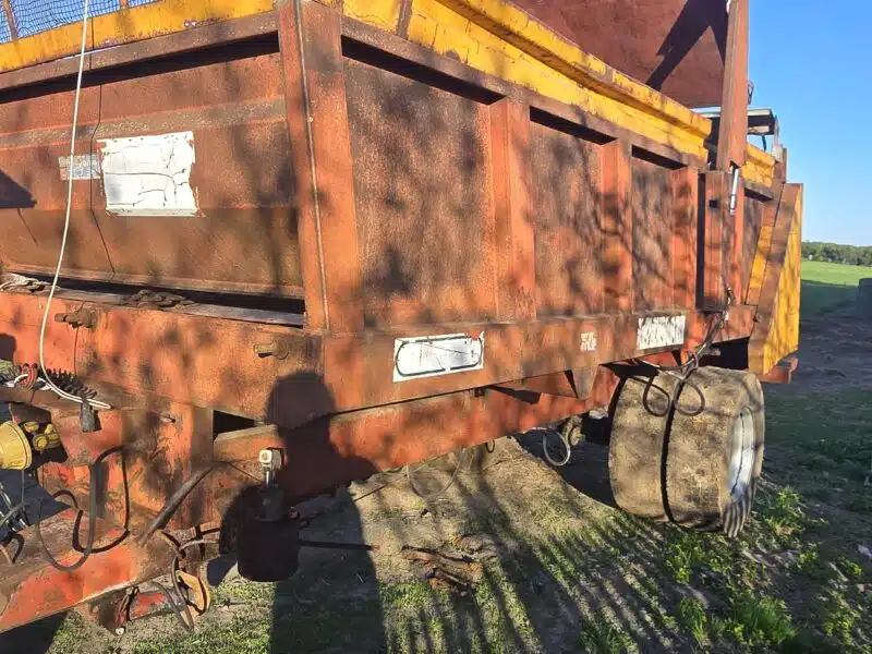 Rozrzutnik obornika SIAM 8 ton