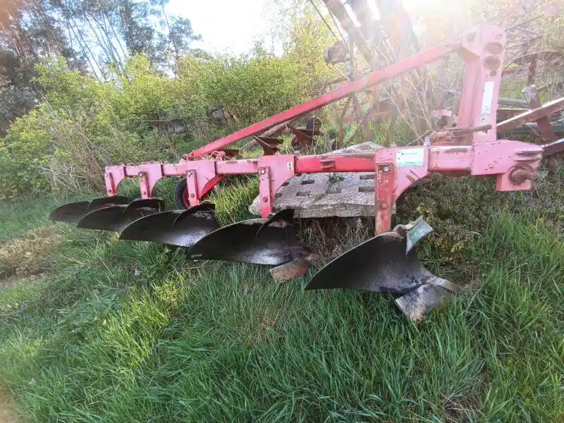 Sprzedam pług Unia Tur 5x35