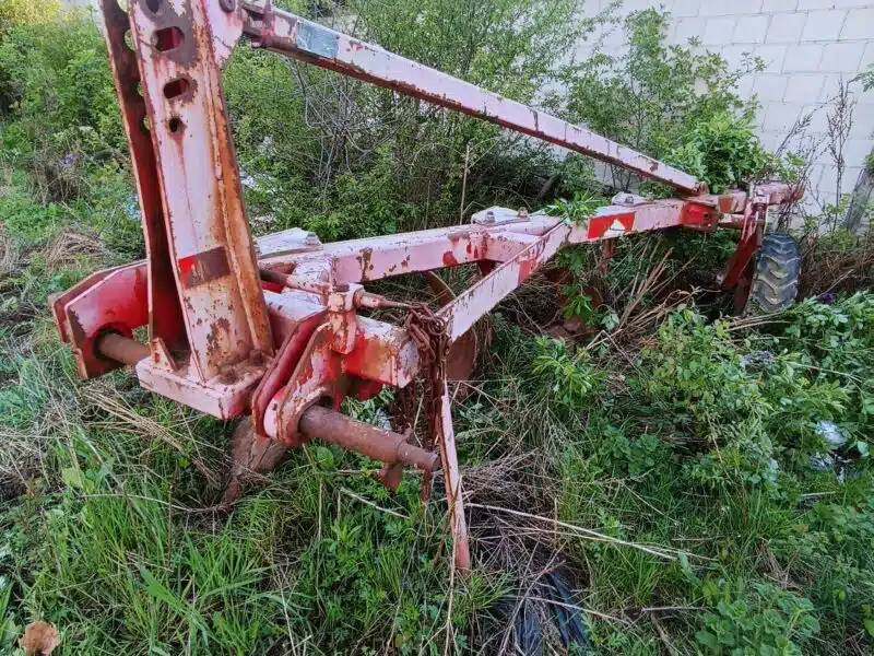 Pług Unia Tur 5x40