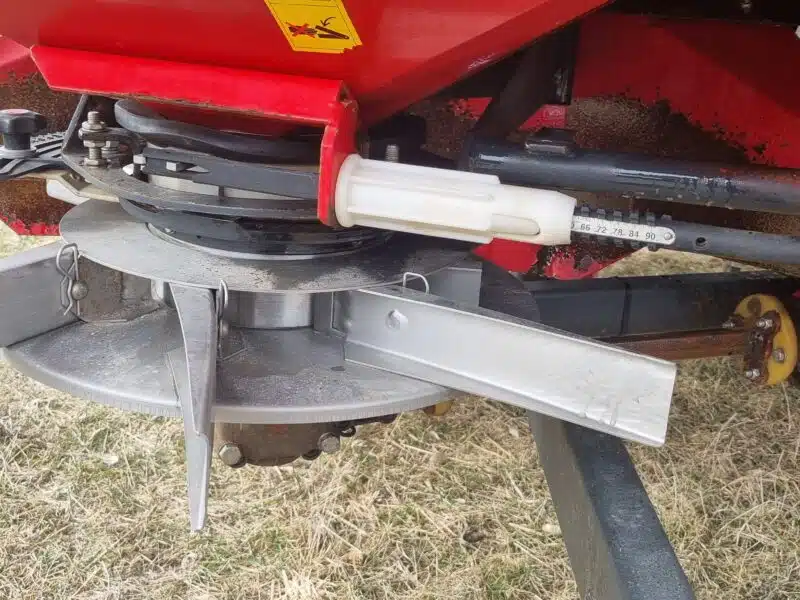 Rozsiewacz Vicon RS-L 15-36m 2000kg