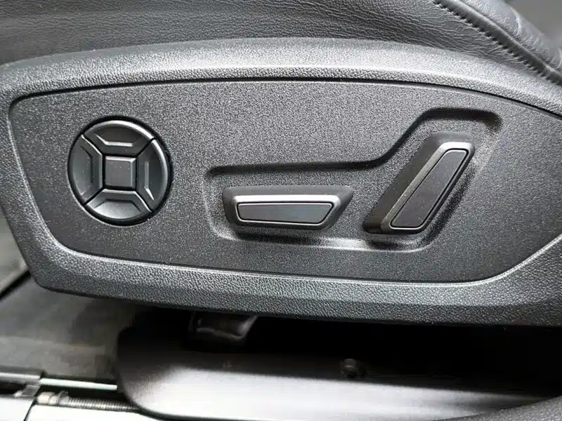 Audi A6 S-Line 40TDI QUATTRO 204KM PANORAMA Gwarancja I-wł Kraj Bezwypad F23% C8 (2018-)