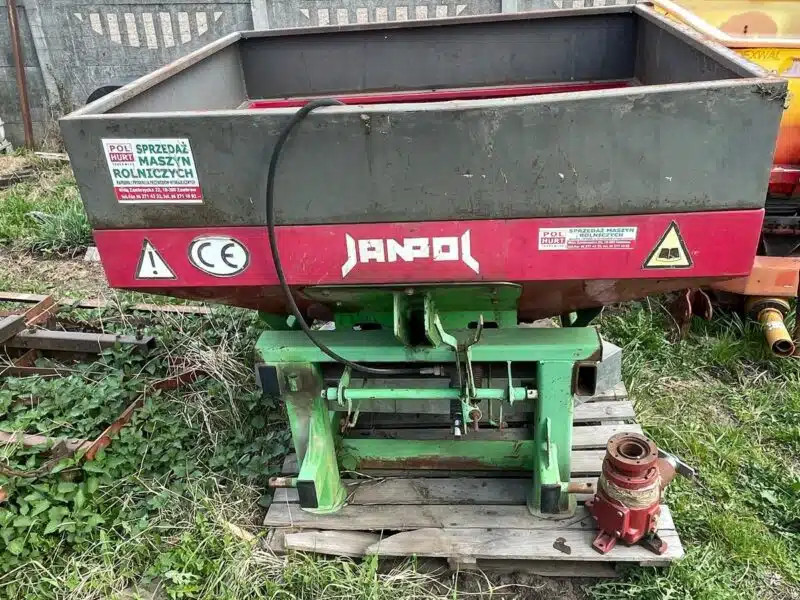 Rozsiewacz nawozów JANPOL