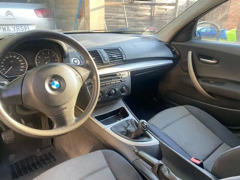 BMW E87 116i