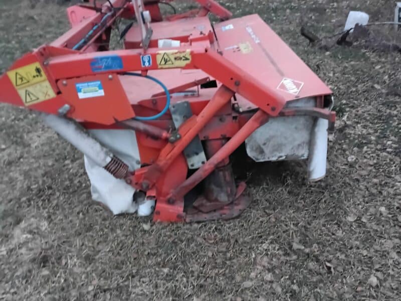 Kosiarka Kuhn GMD 802F