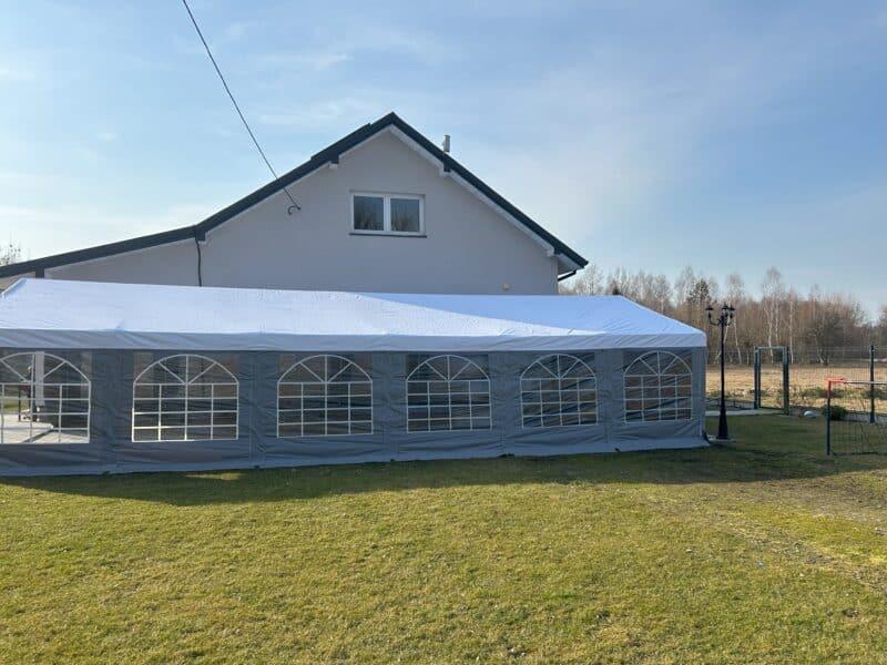 Wynajem namiotu imprezowego o wymiarach 6x12 m