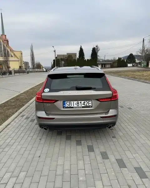 Volvo v60 d4