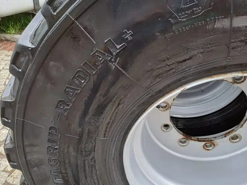 Opony/Koła Przyczepa 560/60 R22,5