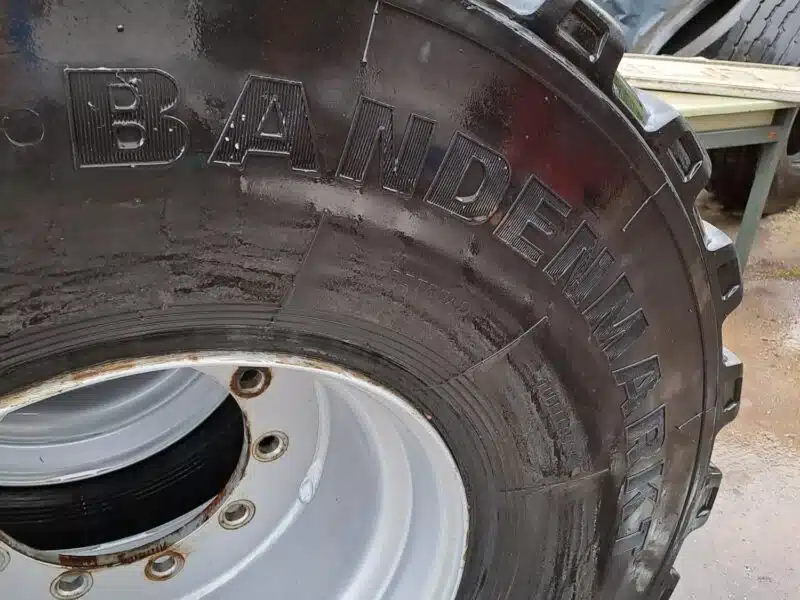 Opony/Koła Przyczepa 560/60 R22,5