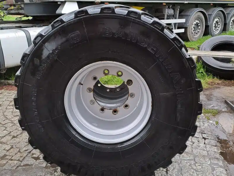 Opony/Koła Przyczepa 560/60 R22,5