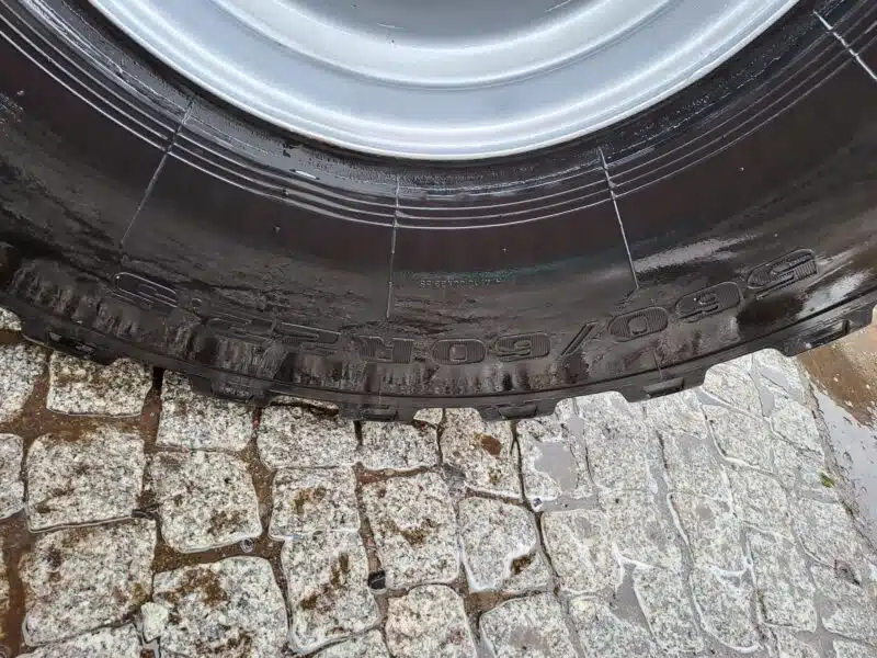 Opony/Koła Przyczepa 560/60 R22,5
