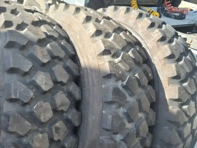 Opony Michelin/Continental 1400 R20