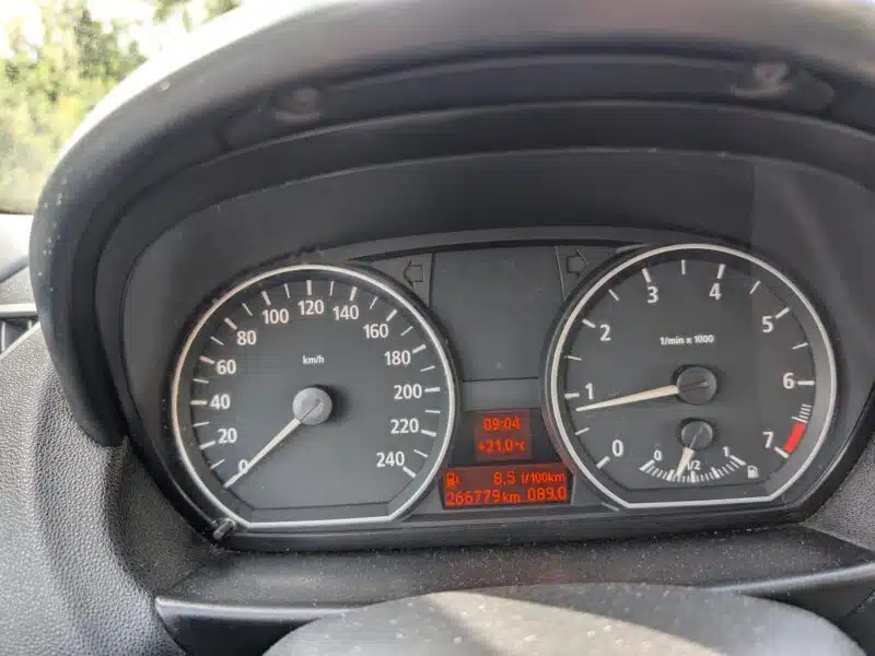 BMW E87 116i